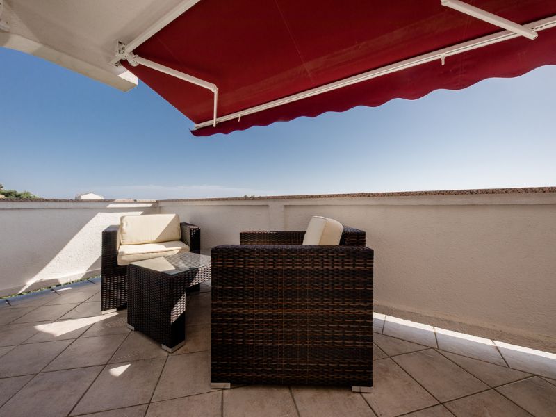 1 kat 1 spavaće sobe, kupaonica, kuhinja s dnevnim boravkom